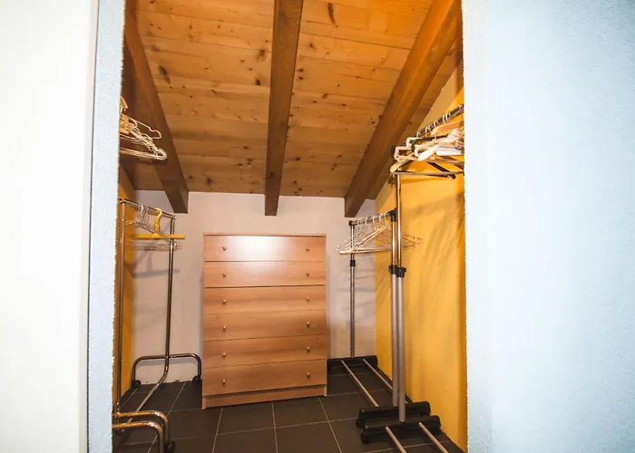 Stone House By Holidays Maggiore *