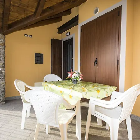 Apartamento Stone House By Holidays Maggiore